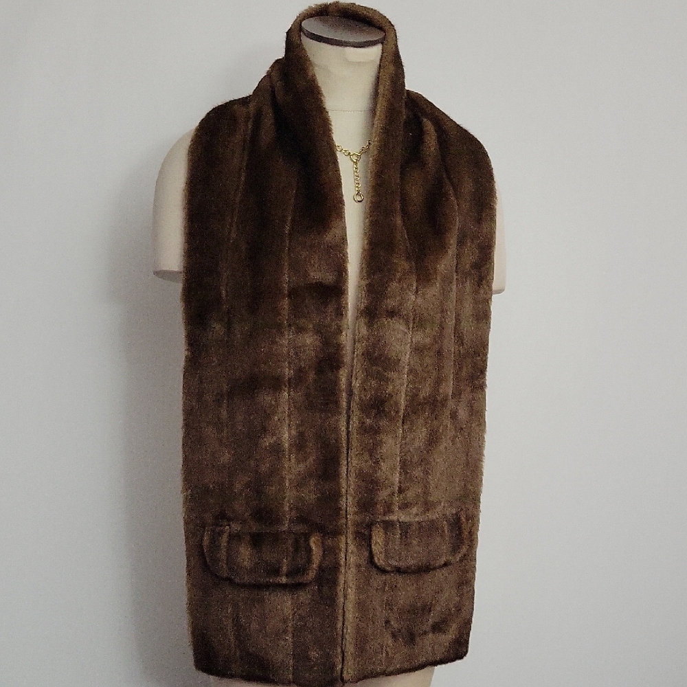 VTG La Maison De La Fausse Fourrure Paris Faux Mink Stole W/Pockets Brown EVC